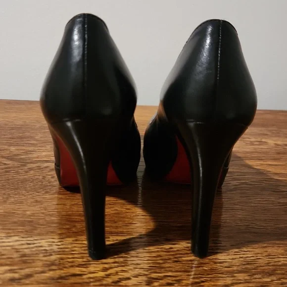 Christian Louboutin Black Leather Heels – Iconic Red Sole, Size 37/7 - Picture 4 of 7